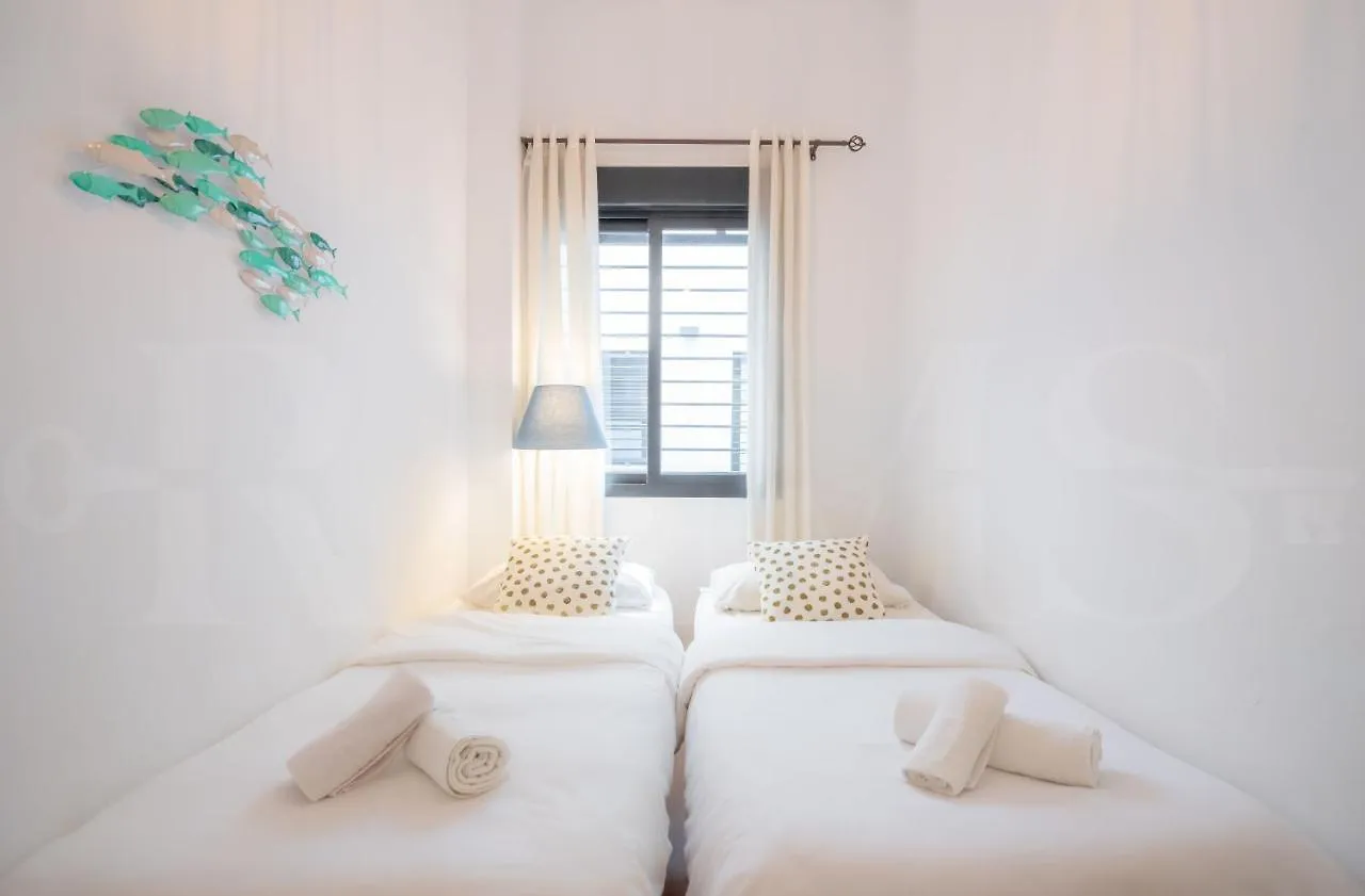 Relaxing Apartment With Community Pool & Parking- Center Màlaga